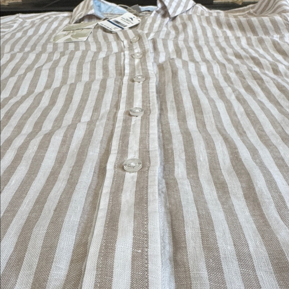 Women’s Tommy Bahama Linen Cabana Stripe Long Sleeve Shirt - Picture 5 of 10